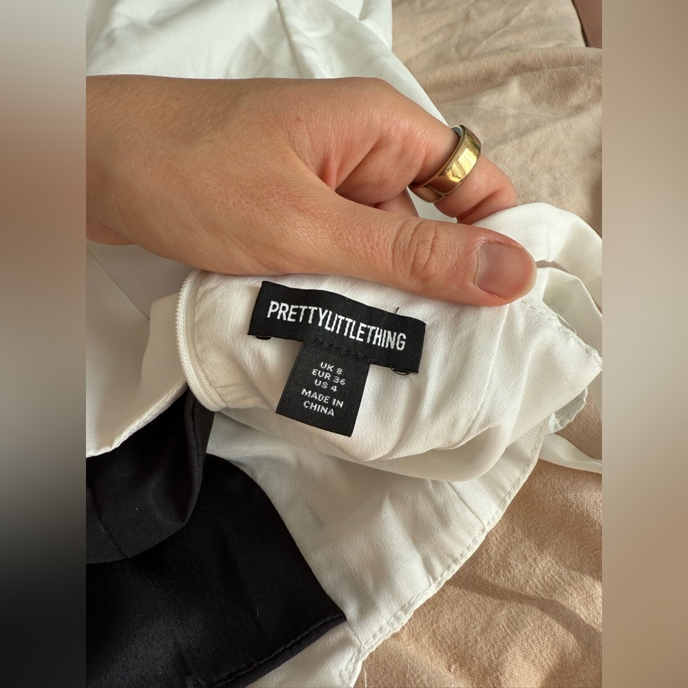 Pretty Little Thing Summer dress - Picture 4 of 4